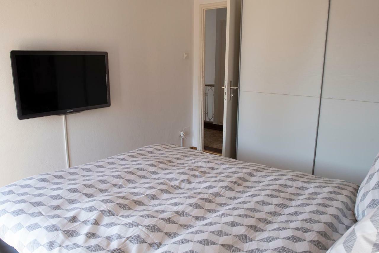 Locarno, Casa Pioda - Nahe Zentrum, Mit Balkon Und Parkplatz Екстериор снимка